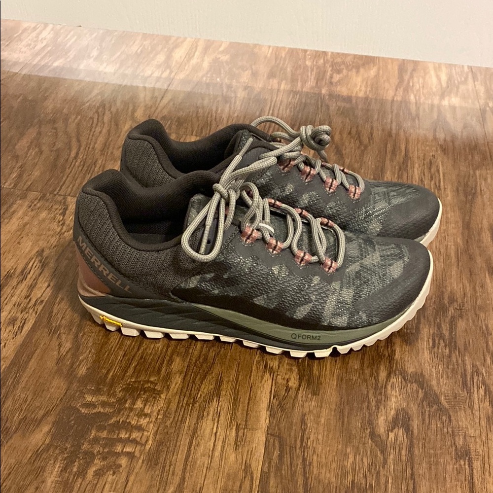 Merrell Women's Gray Trail Running Shoes